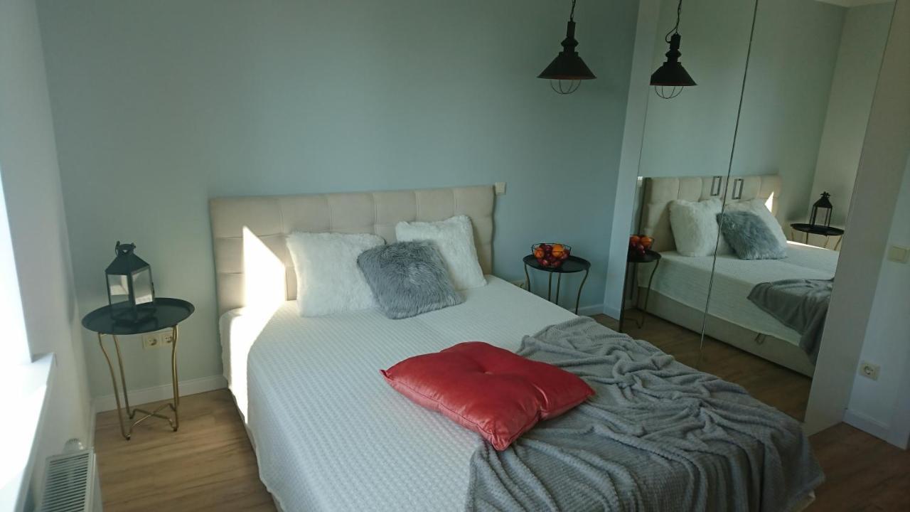 Villa Florance Apartments With Terraces & Parking Ventspils Extérieur photo