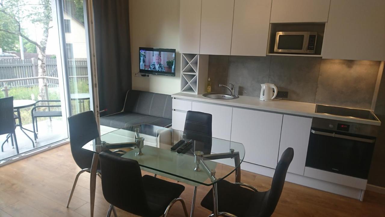 Villa Florance Apartments With Terraces & Parking Ventspils Extérieur photo