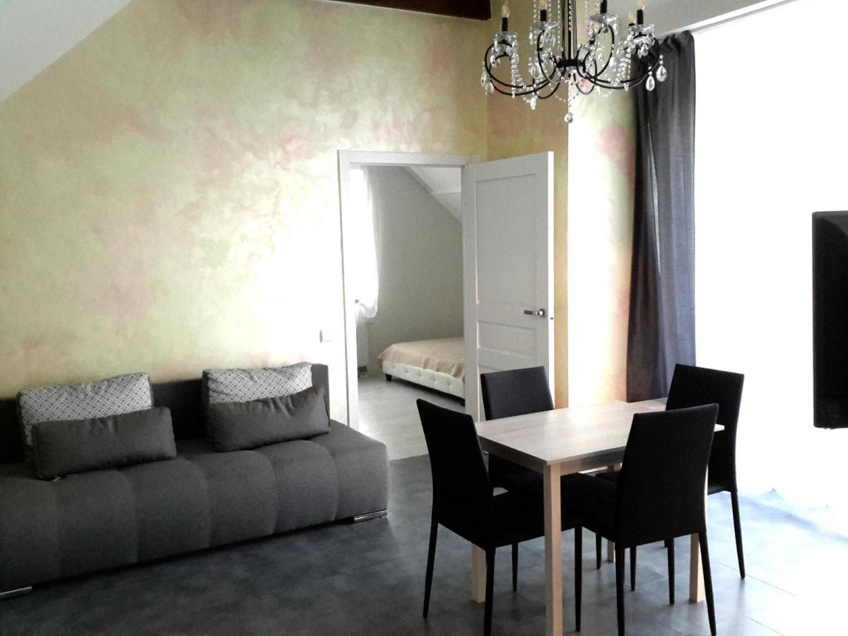 Villa Florance Apartments With Terraces & Parking Ventspils Extérieur photo