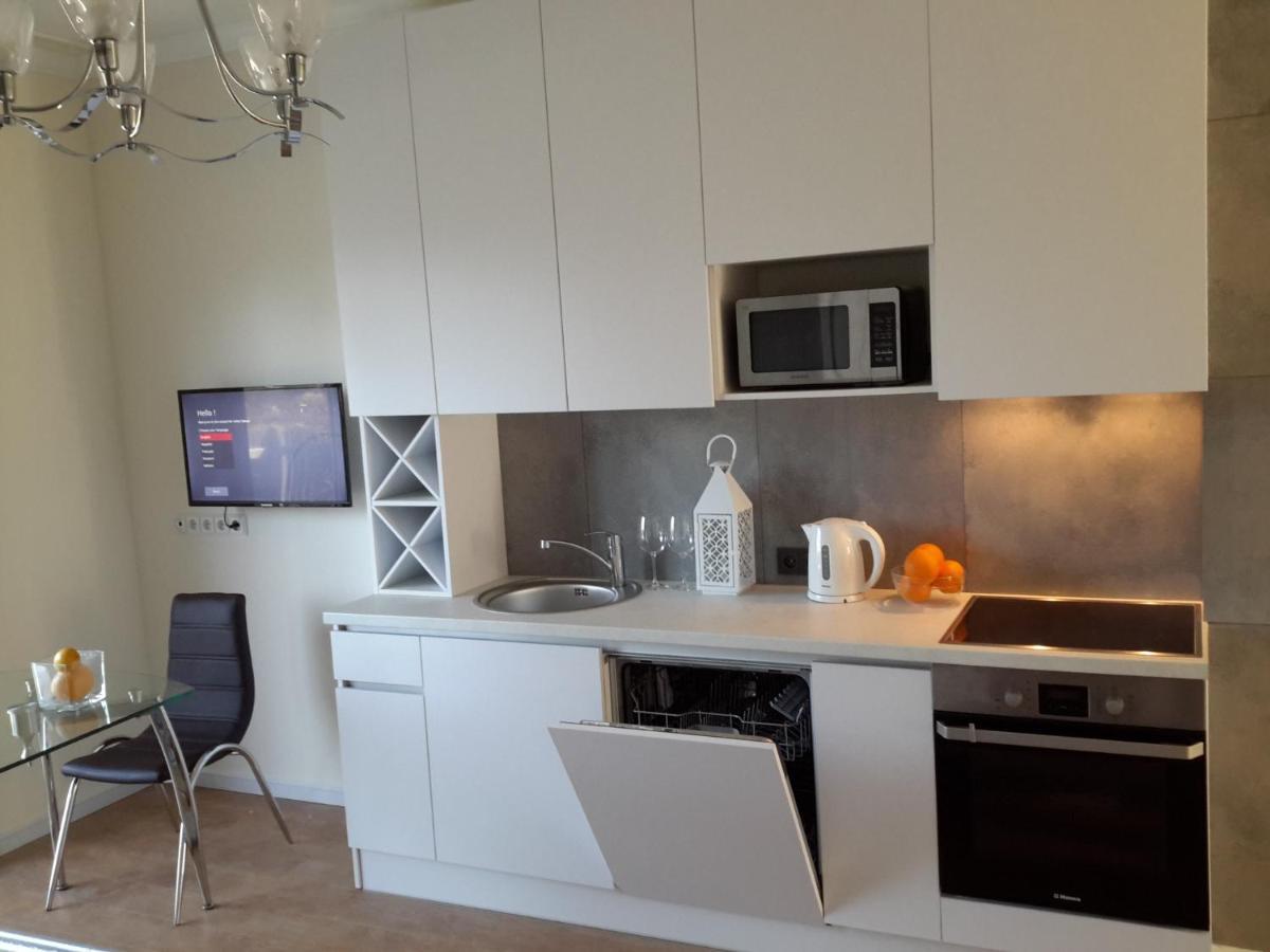 Villa Florance Apartments With Terraces & Parking Ventspils Extérieur photo