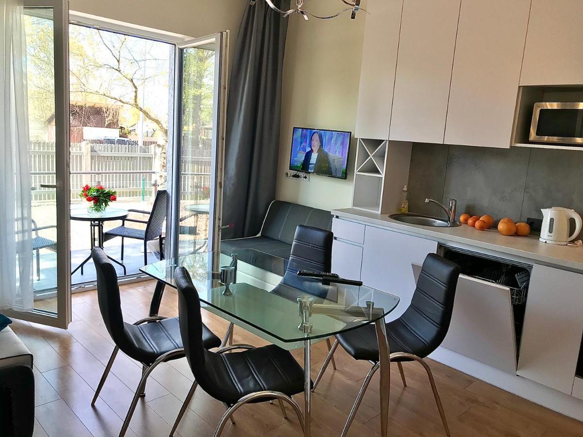 Villa Florance Apartments With Terraces & Parking Ventspils Extérieur photo