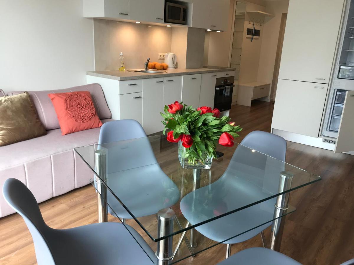 Villa Florance Apartments With Terraces & Parking Ventspils Extérieur photo