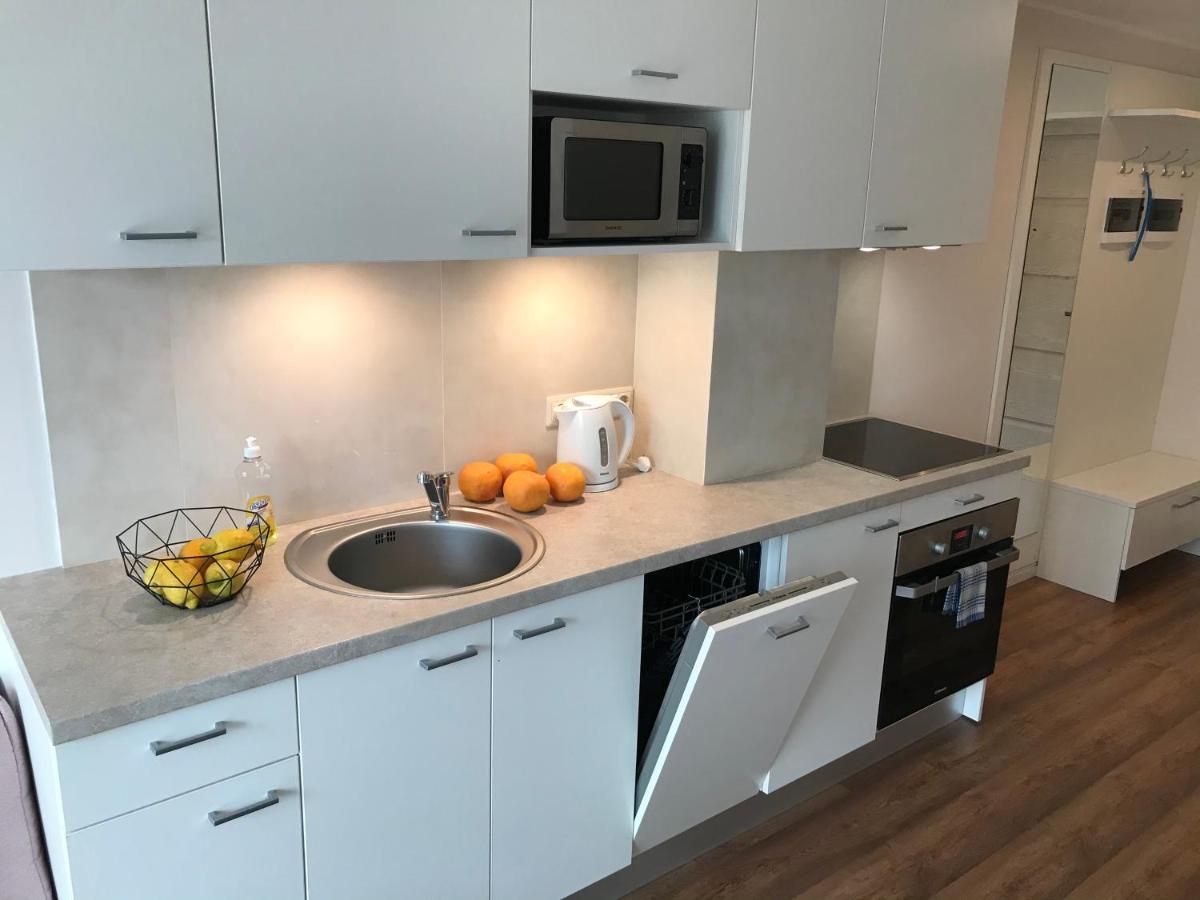 Villa Florance Apartments With Terraces & Parking Ventspils Extérieur photo